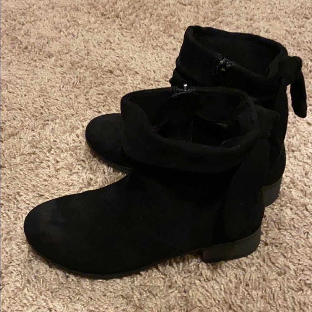 Girl boots